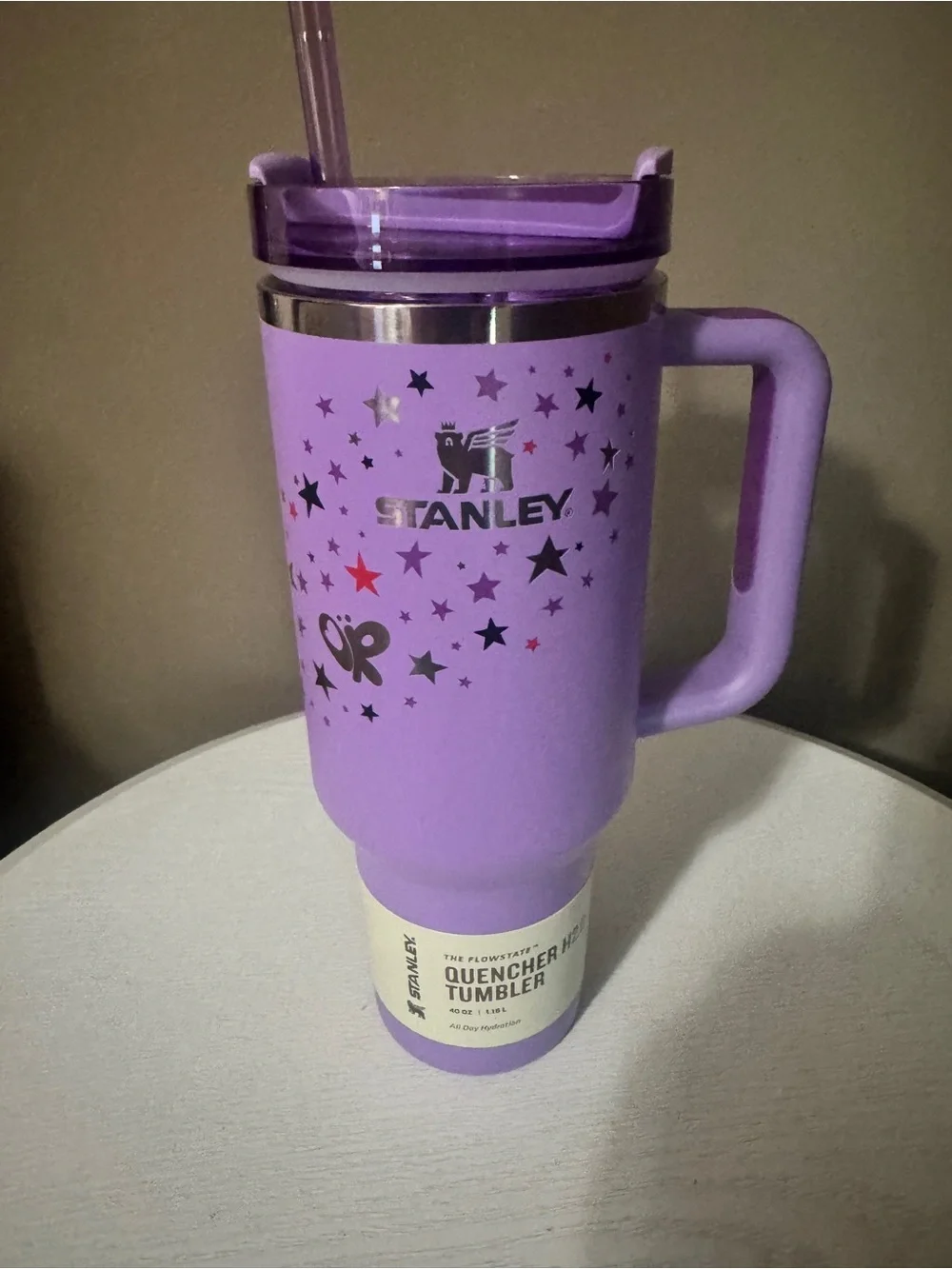 Stanley x Olivia Rodrigo Quencher H2.0 FlowState Tumbler - Picture 5 of 7